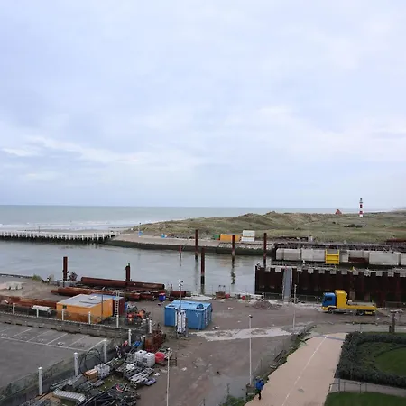 In Near The * Nieuwpoort