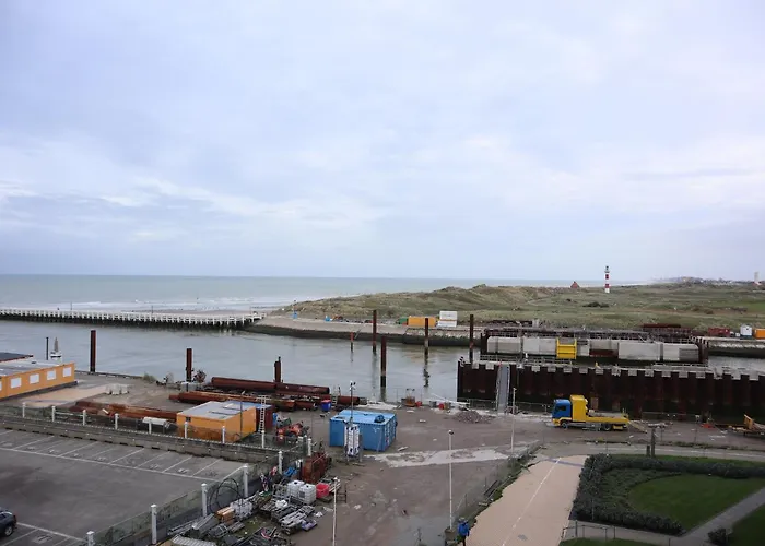 In Near The * Nieuwpoort