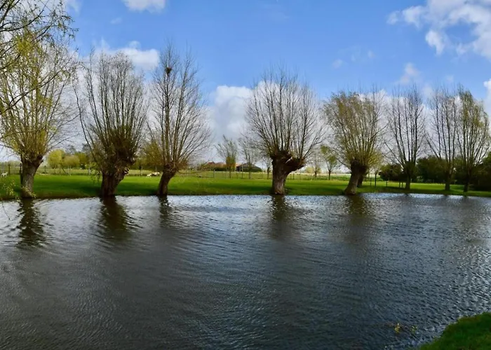 In Near The Nieuwpoort